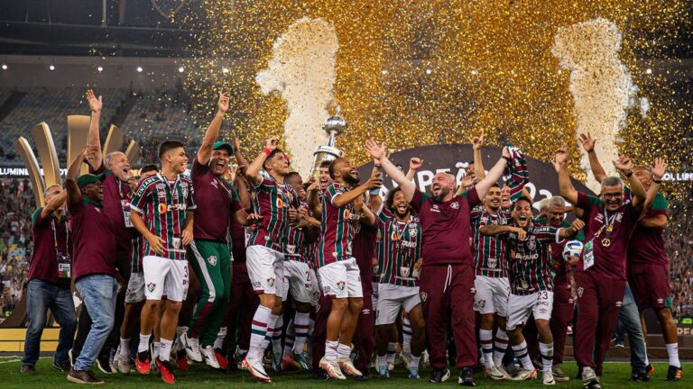 Flu se torna o primeiro clube a conquistar a Libertadores derrotando cinco campeões da América flu-se-torna-o-primeiro-clube-a-conquistar-a-libertadores-derrotando-cinco-campeoes-da-america
