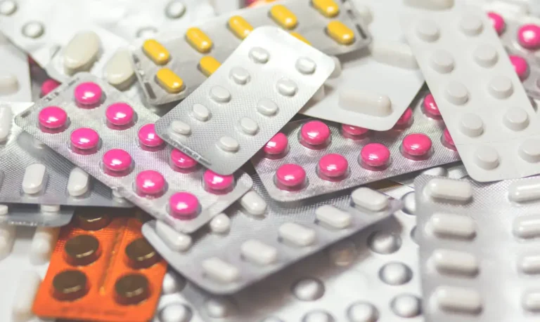 Anvisa proíbe lotes de medicamento para tratar câncer anvisa-proibe-lotes-de-medicamento-para-tratar-cancer