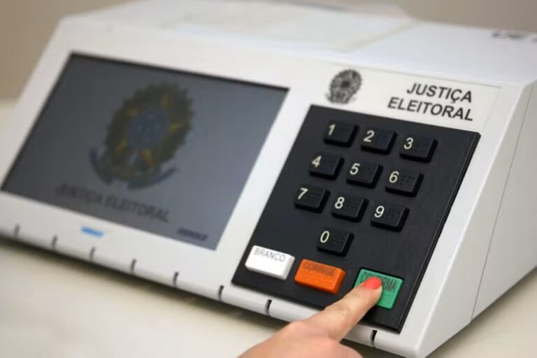 Termina hoje prazo para realizar comícios e anúncios pagos de campanha termina-hoje-prazo-para-realizar-comicios-e-anuncios-pagos-de-campanha