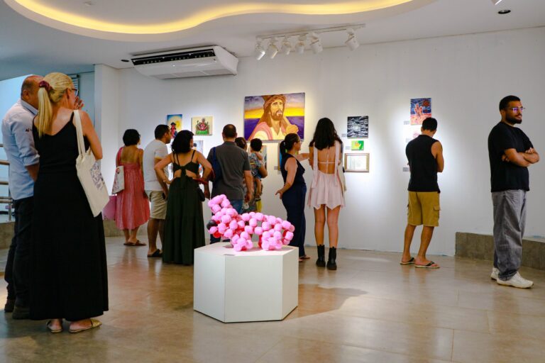 abertura-do-10o-salao-palmense-de-novos-artistas-movimenta-cenario-cultural-da-capital