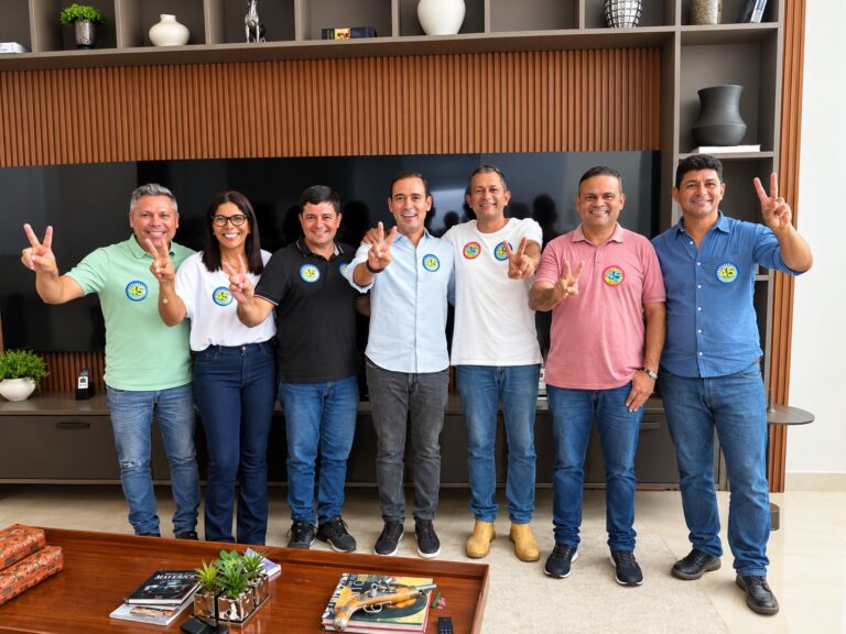 Onda de adesões a Vicentinho chega a Palmas e ganha força com apoio de mais quatro vereadores da capital
